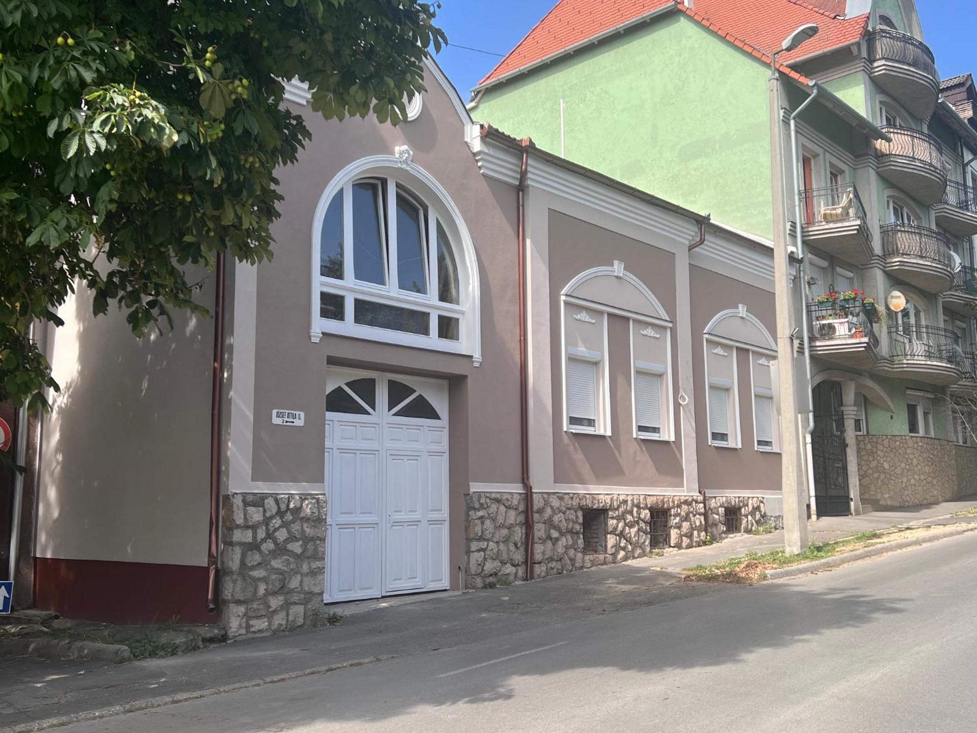 Berzsenyi Apartmanhaz Kaposvár Eksteriør billede